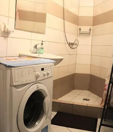 Fun + Easy In The Center Of Prague! Apartment *