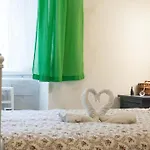 Fun + Easy In The Center Of Prague! Апартаменты Прага