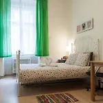Fun + Easy In The Center Of Prague! Апартаменты Прага