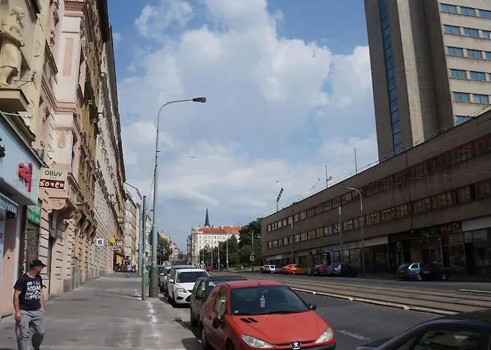 Fun + Easy In The Center Of Prague! *